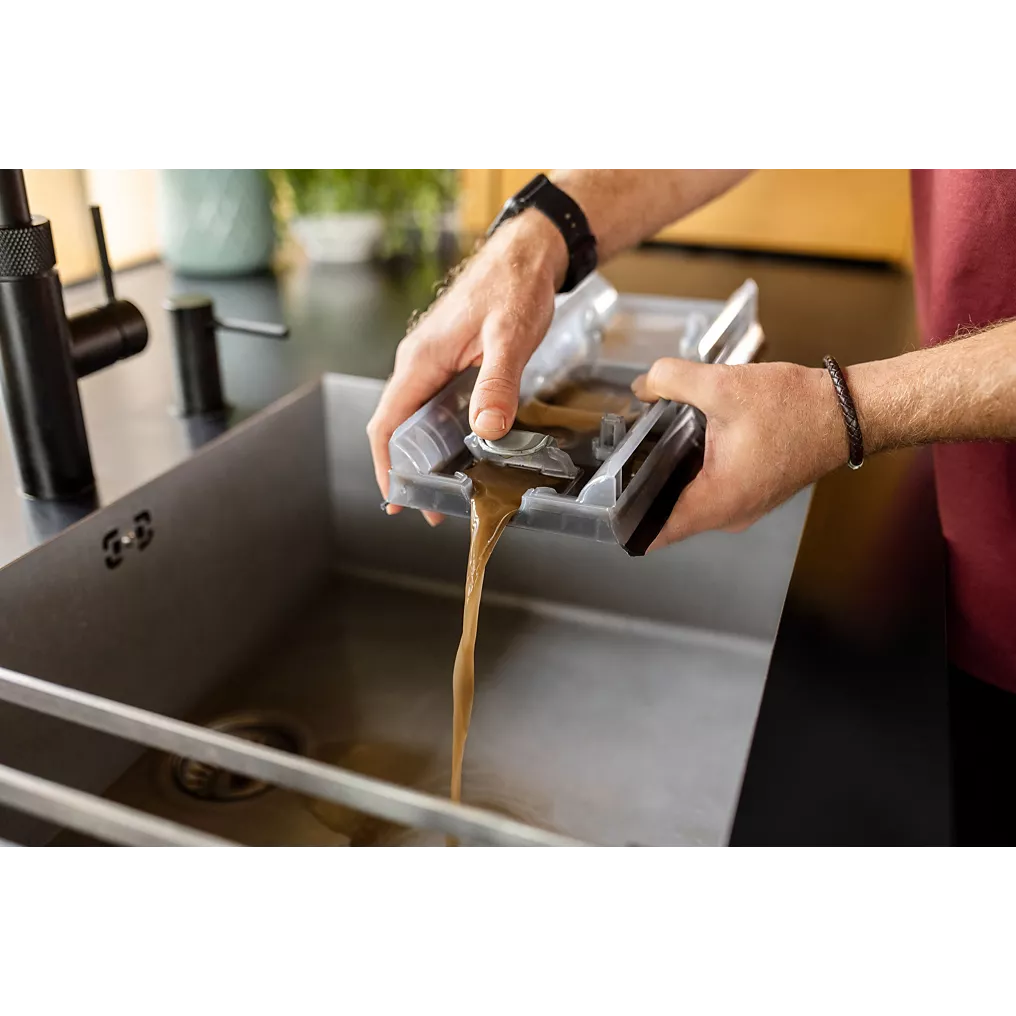 Nettoyeur de sol KARCHER FC 8 sans fil - Signature line – Image 5