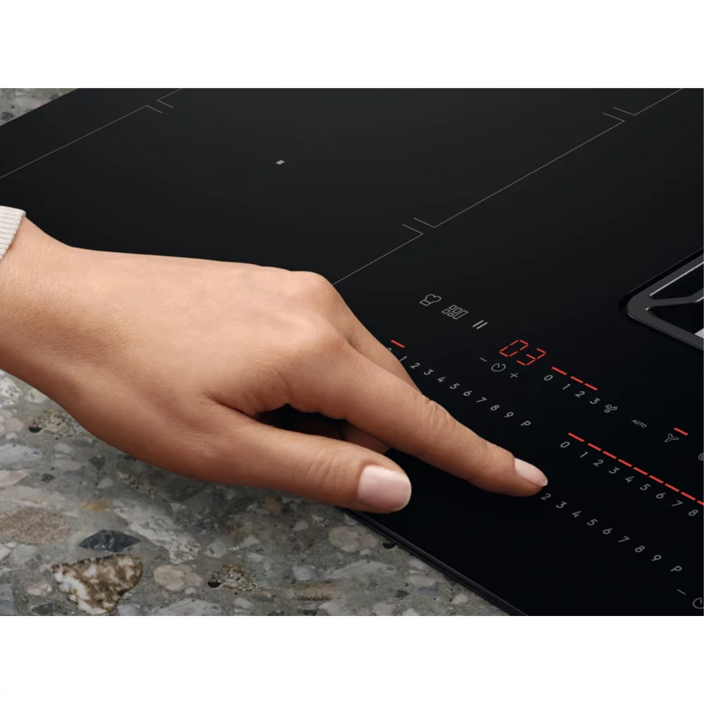 Table induction aspirante ELECTROLUX KCC84450 breeze – Image 15